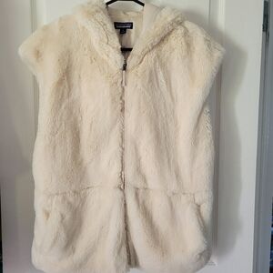 Patagonia fur vest with hood
